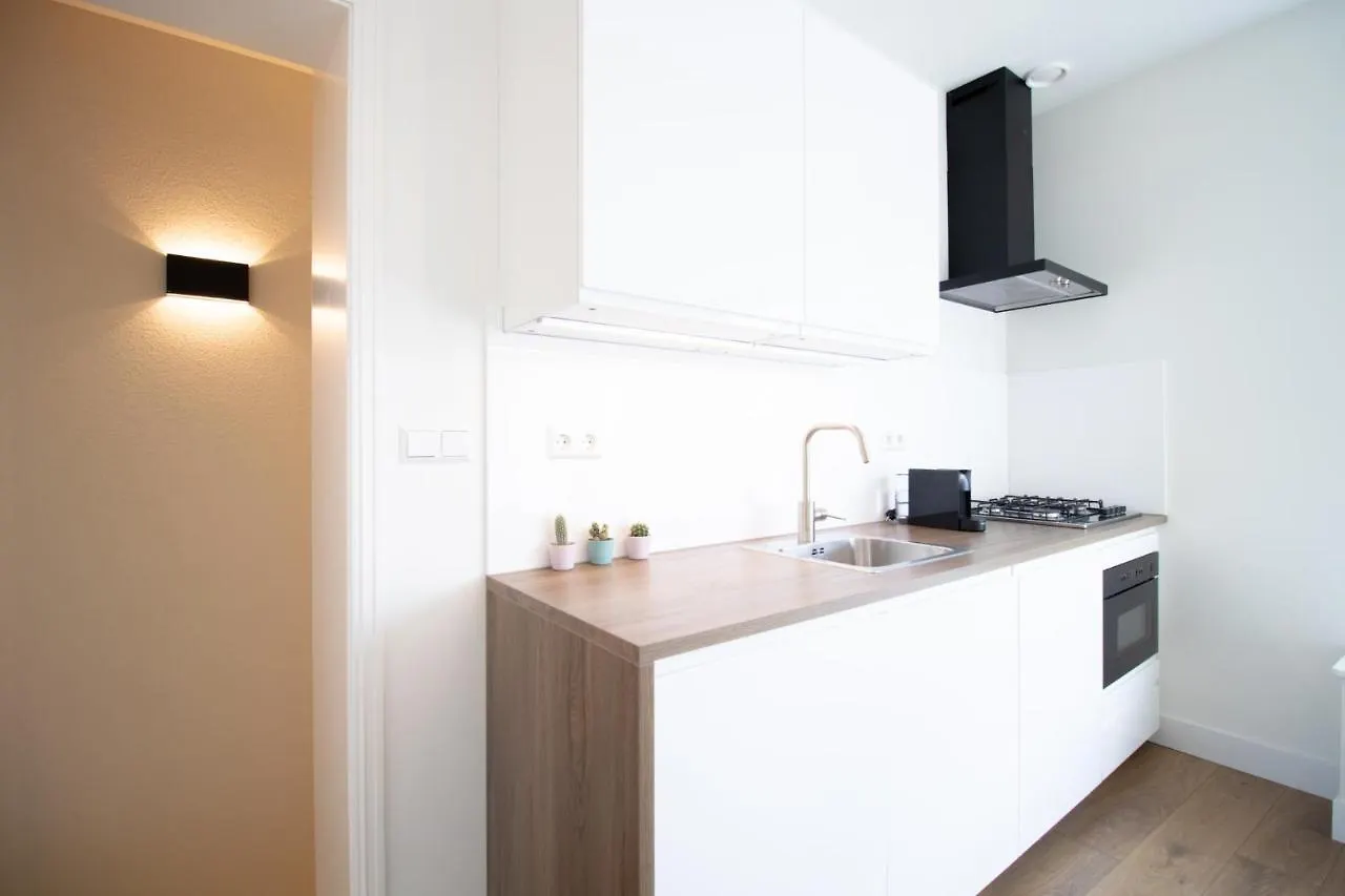 Escamp Apartments The Hague